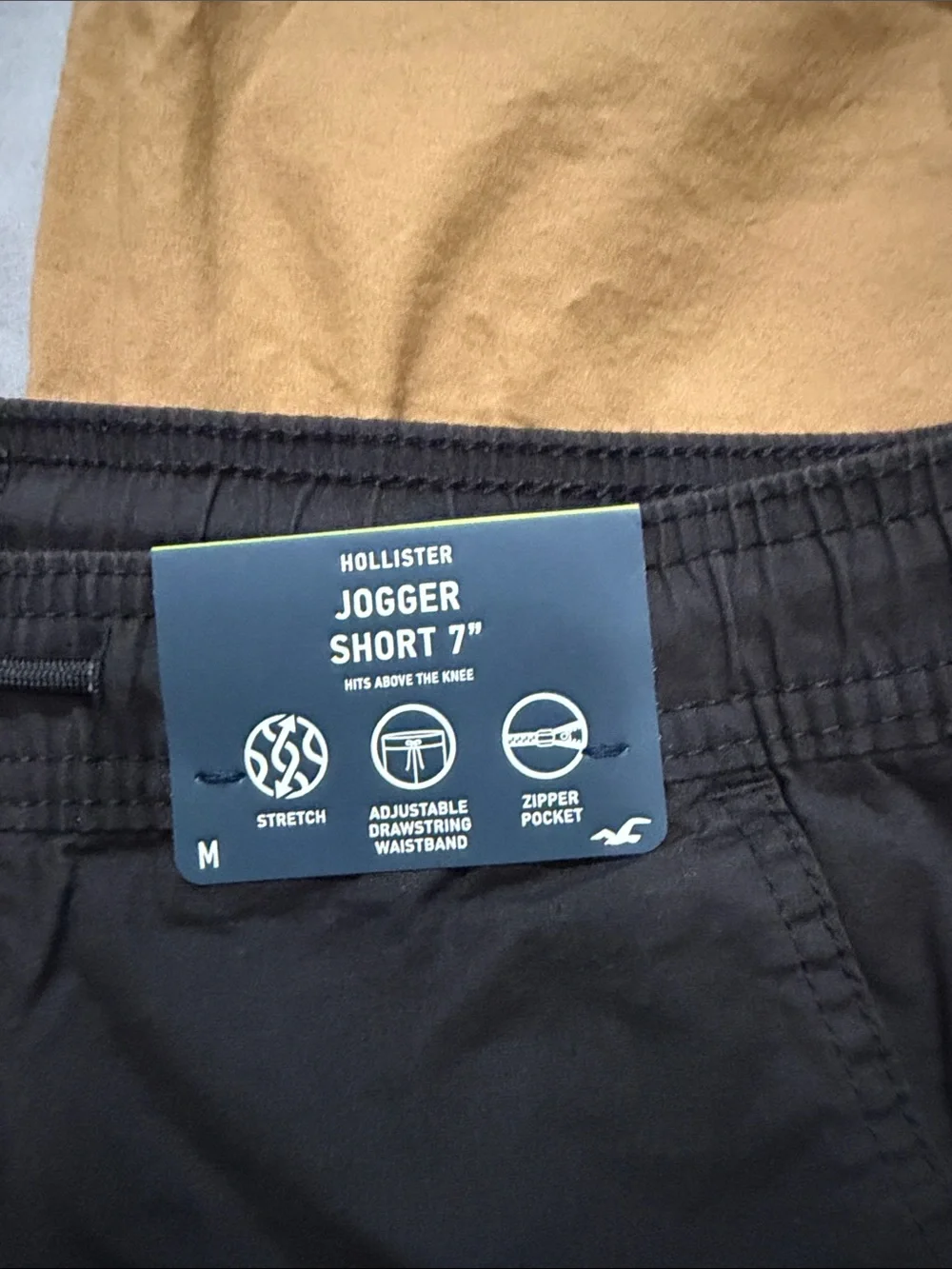 Hollister Men's Athletic Drawstring Shorts — Black, Gray & Tan - Picture 3 of 5